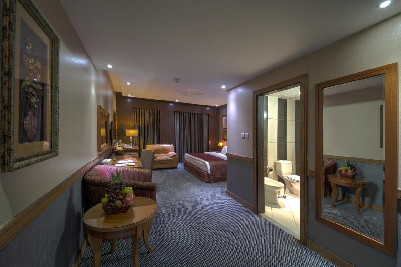 Delmon Palace Hotel Ντουμπάι Εξωτερικό φωτογραφία